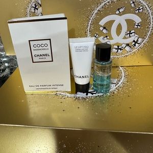 New Chanel Skincare Samples with a Chanel Paper Gift Bag.